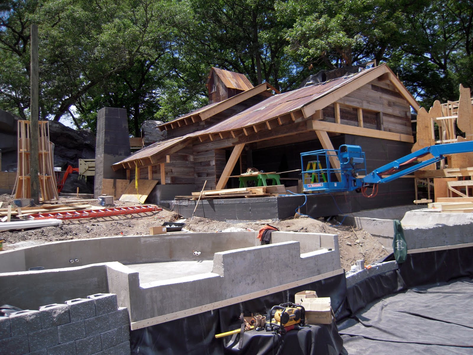 To receive the ebt/wic discount for online purchases, you will need to verify your eligibility prior to purchasing your tickets. Photos By Egan Movie Set Franklin Park Zoo Boston MA June 2009