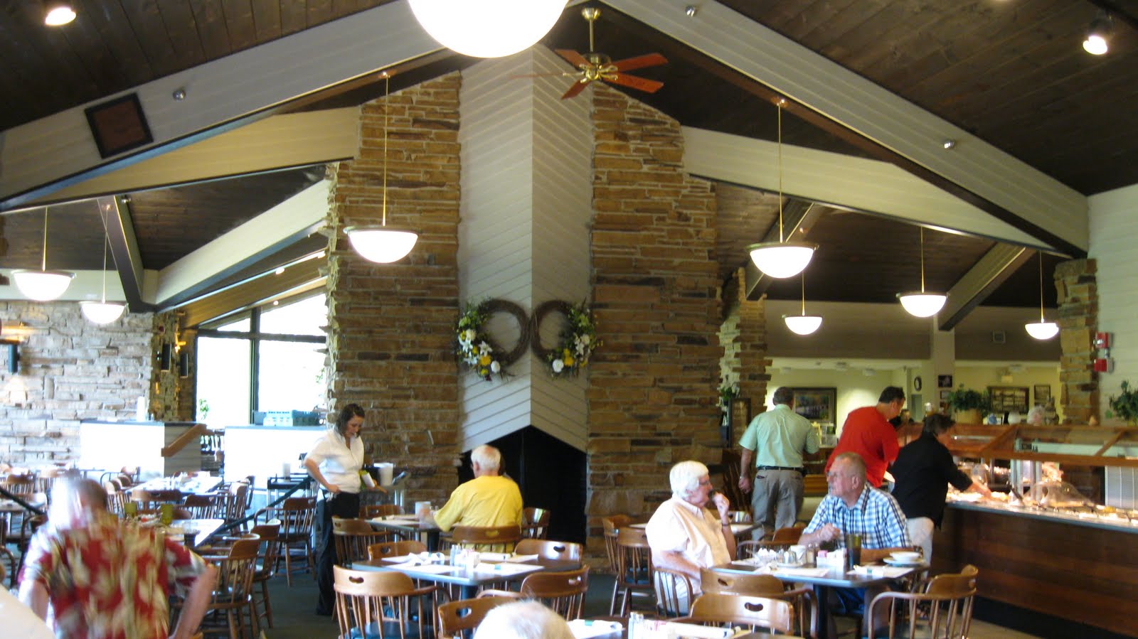 Web lunch 11am to 2:30pm. Big Daddy Dave Good Eats in Cumberland Mountain State Park