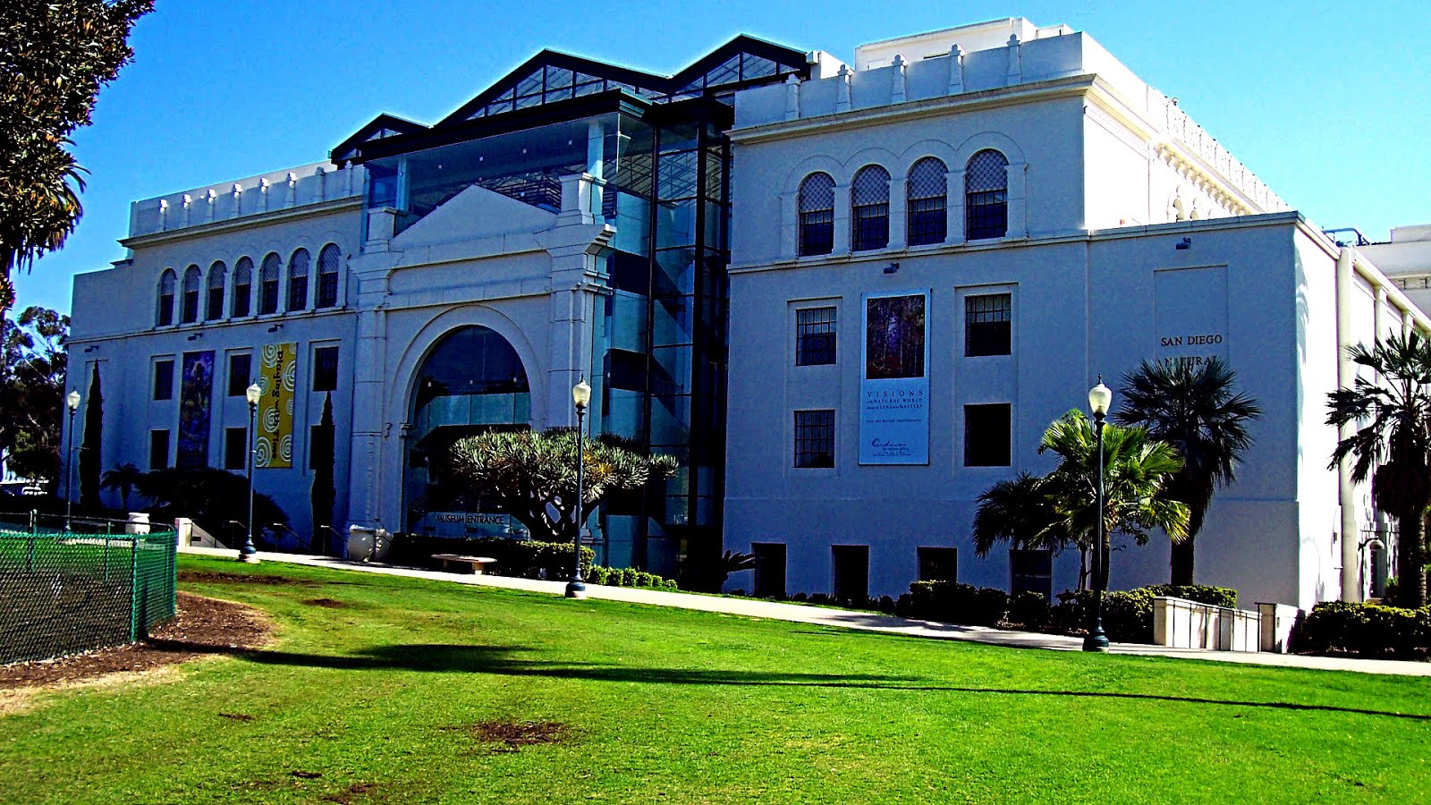 We are excited to welcome you back to mcasd’s flagship location in la jolla. Museum of Contemporary Art San Diego Trip to Museum