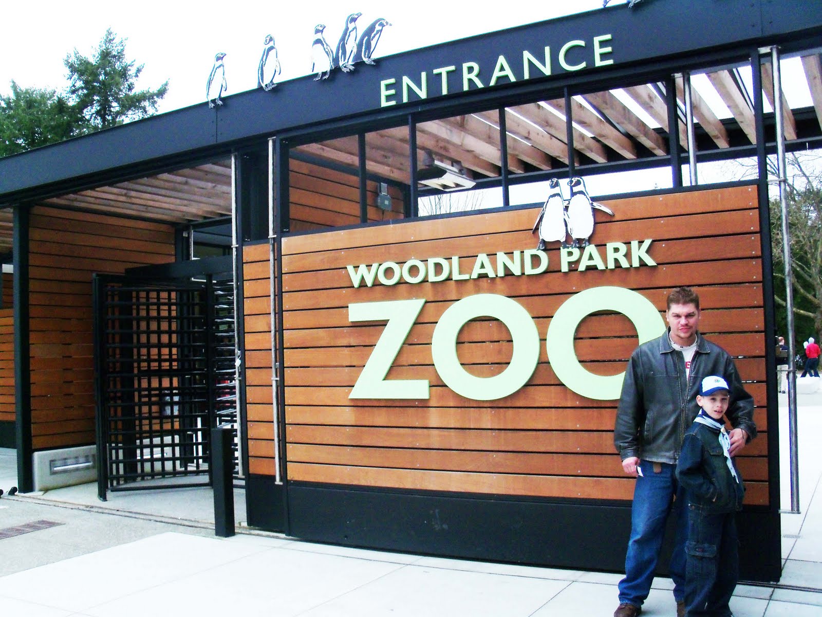 The zoo has beautiful landscaping, tons of animals, and lots of activities. Seattle's Woodland Park Zoo